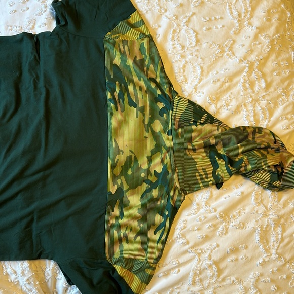 Green Bay Packers Lightweight hooded long sleeve - Picture 11 of 11